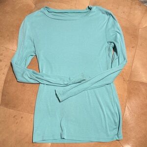 Chic Aqua Long Sleeve Top